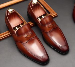 Moda Erkekler 9307 İş Elbise Partisi Gelinlik Ayakkabıları El Yapımı Sıradan Cowhide Loafers Gerçek Oxfords Flats Dantel Up Resmi Ofis Deri Ayakkabıları