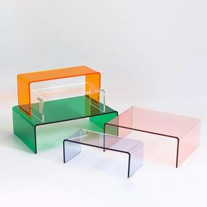 Renkli akrilik yükseltici takı ekranı standı parfüm organizatörü oyuncak oyuncak kozmetikler dekorasyon masası depolama davası 240309
