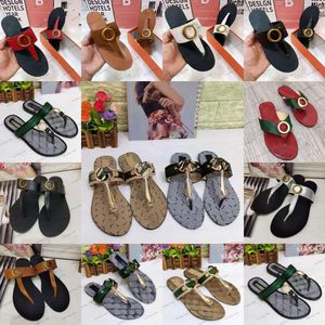 Tasarımcı Terlikleri G Deri Yaz Teşhal Sandal Flip Flops Lady Kadın Slaytları Tatil Mule Plaj Termeri Bahar Daireleri Orijinal Ayak Ayakkabıları Eur 35-42 ÜCRETSİZ Nakliye