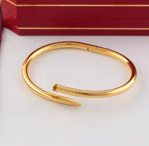 Титановая стальная сталь золотой серебряный шармовый браслет браслет для бретельских излучений для мужчин и женщин Свадебные пары Идеально любители подарок ювелирные изделия QQ