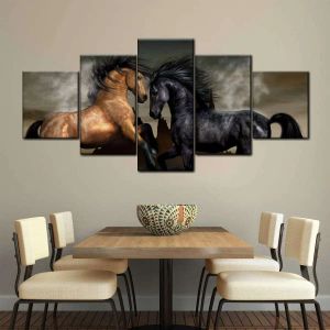 5 панелей Clashing Wild Horses Wall Art Бегущие лошади Холст Картина Лошади на пляже Плакаты для декора гостиной в гостиной Без рамки