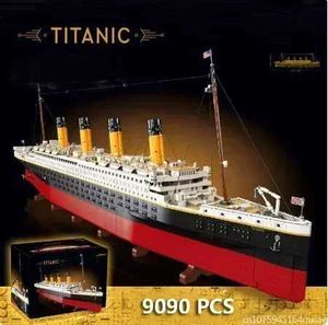 Bloklar Yeni 9090pcs Titani Uyumlu 10294 Titanik Büyük Kruvaziyer Gemi Buharlı Gemi Tuğlaları Yapı Blokları Çocuk Oyuncak Hediyeleri 99023 T240325