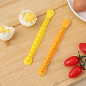 Masa Paspasları 2 PCS Süslü Yumurta Kesici Ev Haşlanmış Bento Kesilmiş Çiçek Şekerleme Yumurta Araçları Mutfak Yemek Gadgets