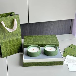 Candela profumata di design Candela per aromaterapia di lusso con confezione regalo Candele aromatiche al muschio di rosa Decorazione domestica per la notte Proposta Fragranze per la casa