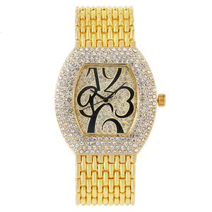 Moda elmas çivili yıldızlı dijital saat, bilezik, kadın kuvars saati