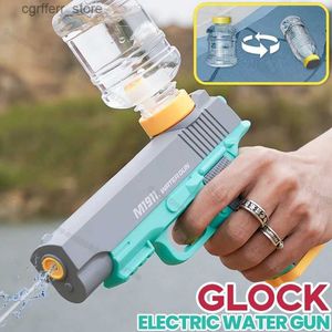 Silah oyuncakları yaz elektrikli su silah glock yüksek basınçlı şişe otomatik sprey püskürtme tabanca oyunu sooker açık yüzme havuzu toy240327
