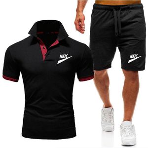 Yaz erkek setleri moda kore eşofman erkekler kısa kollu tişörtler spor şort takım elbise erkekler joggers set giyim