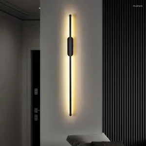 Duvar lambası 2024 60cm İskandinav Yatak Minimalist Uzun Strip Yatak Odası Merdiveni Siyah Altın Yatak Yatağı