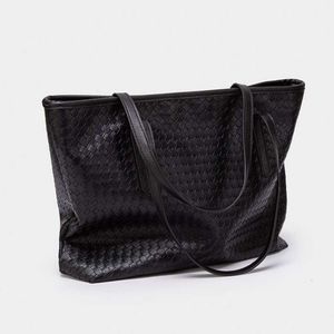 2023 Пользовательские тканые кожаные дешевые женские сумки Женская женская ручная модная сумка-тоут для