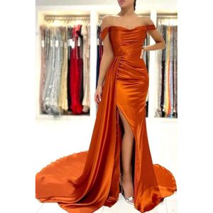 С открытыми плечами и разрезом по бокам Высокие сексуальные оранжевые платья для выпускного вечера с короткими рукавами Вечерние платья для пар больших размеров BC