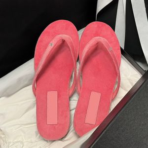 24ss bayan thonghs sandaletler tasarımcı kadife kayma üzerinde flip flop terlikleri klasik bayanlar slaytlar açık plaj ayakkabısı siyah şeftali gri eğlence ayakkabı toz torbalar