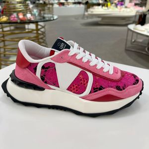 Nuovo stile Sneaker Casual Shoes Luxurys Run Fashion Lacerunner Tennis in pelle da tennis Maglie 35-46 Designer Designer Designer Walk Walk Outdoor Sports Shoef