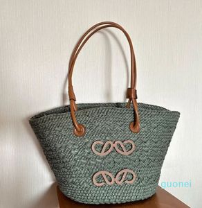Дизайнер -Women's соломенная тканая модная сумка для покупок в стиле ретро в паре с большой сумочкой классической украшения сумочка