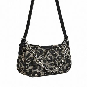 Omuz Çantaları Leopar Çita Baskı Kadınlar İçin Baskı 2023 Zincirlerle Yeni Lüks Crossbody Small Fi Siyah Bayanlar Debriyaj Çanta N4KT#