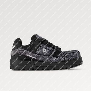 Взрыв новых мужских и женских кроссовок Trainer Maxi 1ACEOJ Черные блестящие кристаллы Текстильные шнурки модные инициалы фирменные светлые бриллианты