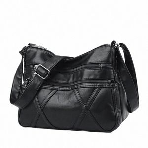 Fabrika Fiyat Kadın Çanta 2023 Yumuşak Deri Lüks Yüksek Kapasiteli Çantalar Tasarımcı Ucuz Kadın Çantaları Siyah Crossbody Bag 84U7#