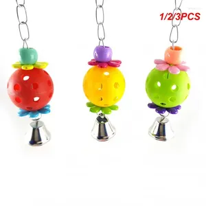 Diğer Kuş Malzemeleri 1/2/3pcs Renkler Pet Papağan Yumurta Bell Ball Asma Petal Boncuklar Ev Dekroasyon Satış