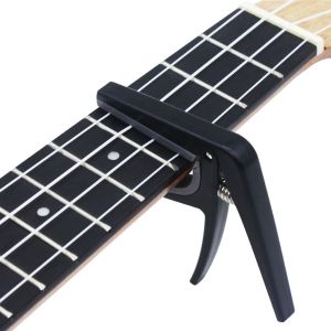 Aksesuarlar Profesyonel Black Ukulele Capo Değişim Tuner Müzik Enstrüman Aksesuarlar Akustik 4 Dizeler Hawaii Gitar Ayarlama Kelepçesi