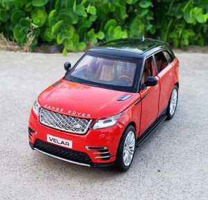 132 Ölçekli Diecast Alaşım Metal Lüks SUV Araç Modeli Range Rover Velar Koleksiyonu Offroad Araç Modeli Soundlight Toys Car6634361