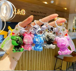 Tide Party Perse Cool Siture Fluid Bear Doll Key Chain Creative Exquisite Clue Cring Bag Bag Sendant4300587
