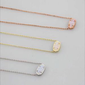 Tasarımcı Kendrascott Kolye Kadın Jewlery Ins Basit Oval Beyaz Kristal Dental Kısa Kolye Neckchain Yaka Zinciri