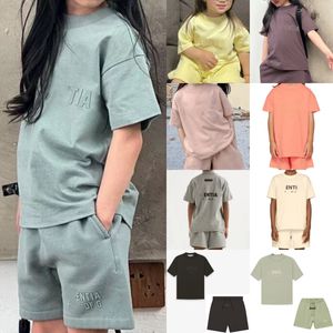 Ess Baby Kids Designer Roupos Sets tshirts shorts roupas de criança meninos garotas trajes de traje 2 peças serve jovens crianças de manga curta camisetas camisetas calças