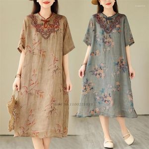 Etnik Giyim 2024 Çin Vintage Elbise Geliştirilmiş Qipao Ulusal Çiçek Nakış Cheongsam Oryantal Folk A-Line