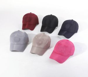 2020 Unisex Erkek Şapkalar Spor Seyahat Sokak Kepçe Şapkası En İyi Malzeme Disk Harflerinin Nakış Rüzgar Popsam ve Güneş Koruyucu Altı Renk BA4773171