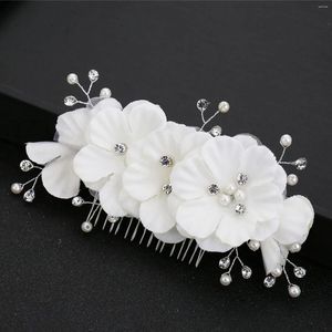 Saç klipsleri kumaş çiçek tarak saf beyaz başlıklar düğün aksesuarları kadın mücevher fantezi kristal bijoux dekor