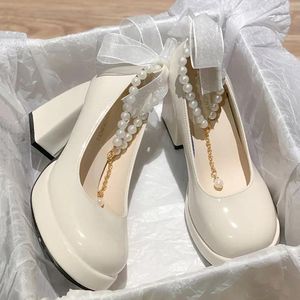 Sıradan Ayakkabı Süper Yüksek Topuklu Gelin Düğün Beyaz Zarif Kadınlar Kalın Platform Mary Jane Boncuklu Bow Ladies Parti Pompaları
