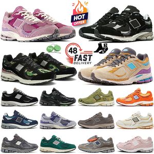 Tasarımcı Spor ayakkabıları Koşu Ayakkabıları Erkek Kadınlar 2002r Koruma Paketi Phantom Pembe Nefes Alabilir Yürüyüş Yeni Moda 20 02R Düz Açık Spor Eğitmenleri