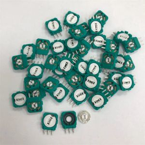 Hoparlörler 50pcs/Lot Yüksek Kaliteli OEM PS5 Oyun Denetleyicisi 3D Analog Stick Düğmesi Sensörü Işık Parça Micro Mini Anahtar Ekseni Potansiyometre