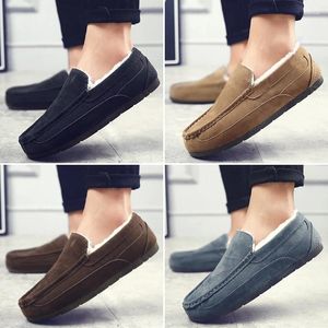 Sıradan ayakkabılar kış erkekleri peluş sıcak zapatos de hombre moda spor ayakkabılar insan loafers Avrupa marka tasarım slip-on sürü s