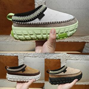 2024 Tasarımcı Tasman Sıradan Kalın Solda Lastik Ayakkabıları Orijinal Deri Eğitmen Platformu Avustralya Kestane Kadınlar Cowhide Terlik Slip-On Ayakkabılar Süet Uppe Boyutu 35-40