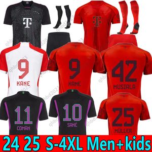 S-4xl sane kane 24 25 Bayern Monaco Soccer Jersey Joao Cancelo de Ligt Coman 2024 2025 Shirt calcistica Musiala Gnabry Goretzka Muller Men Kit Kit Kits Kit