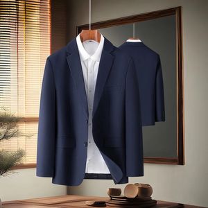 Fashion abbinamento bello tendenza commerciale da uomo Single abito singolo boutique casual jaqueta de coro blazer per uomini eleganti eleganti eleganti 240430