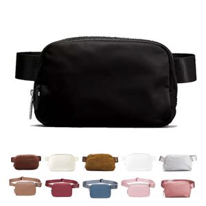 Yoga Sport Naylon Polar Göğüs Kemer Çantası Yeni Tasarımcı Kadın Kadın Lüks Bel Belirtme Fanny Pack Kadın Bumbag Moda Kabarık Lady Bel Serseri Shearling Crossbody Çantalar