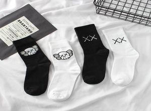 Fork Fashion Brand Mid Tube Socks Co Назовите те же носки, корейские, Harajuku Sports Stockings Men039s и Women039s Black and WH7814094