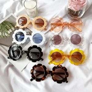 Sunblock Flower Round Cute kids sunglasses UV400 for Boy girls toddler Lovely baby sun glasses Children