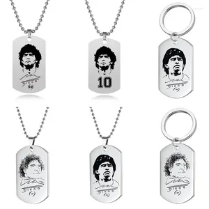 Pendant Halsketten Europäische und amerikanische Ballkönig Maradona Edelstahl Halskette Gedenkschlüsselkette Diego Tag Schmuck Fans Geschenk