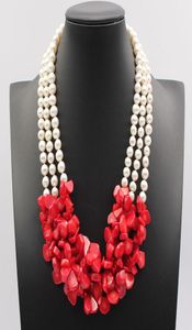 Guaiguai Takı 3 Strands Doğal Beyaz Patates Yuvarlak İnci Kırmızı Mercan Kolye Kadınlar için El Yapımı Etnik Stil1589128