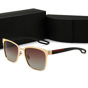 Высококачественный дизайн бренда поляризованные солнцезащитные очки Мужчины Женщины солнцезащитные очки высокой четкости с анти-UP лягушками зеркальные бокалы с случаями и 344t