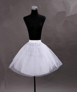 Siyah Beyaz Ucuz Kısa Elbise UNTERSTERT gelinlik Petticoats 3 Katmanlar Mini Gelin Crinoline Tutu Etek 5736702