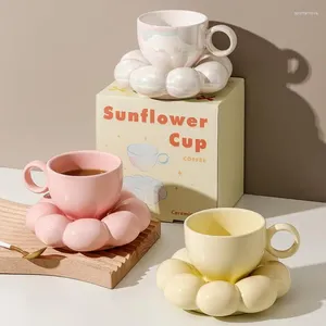 Керамические чайные чашки в форме цветов керамическая цветочная кофейная кружка дизайн подсолнечки и блюдца для питья на рабочем столе