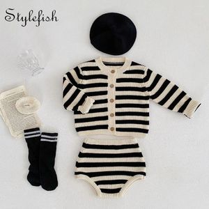 Giyim Setleri Sonbahar Kıyafet Bebek Erkek ve Kız Çok yönlü Yuvarlak Yuvarlak Çizgili Pamuklu Örgü Sweater Hardigan Ceket İki Parçalı Set