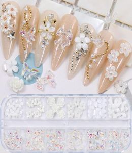 Коробка красочные различные лепестки -цветы Бабочки завязки глазированные жемчужины 3D декорации ногтя