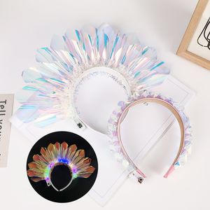 Toptan Aydınlatma Kafa Bandı LED Flaş Parlayan Saç Bandı Crown Glow Head Bandı Partisi Bayanlar ve Kızlar için 10 PCS/