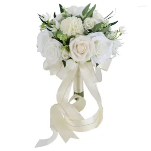 Декоративные цветы Искусственный цветок розы Свадебный ручной букет Невеста держит помолвку