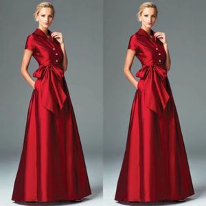 Zarif Uzun Kırmızı Taffeta Gelin Elbiselerinin Annesi Yay A-Line V Yağ Vaftiz Anne Elbiseleri Kadınlar için Resmi Parti Elbise Zemin Uzunluğu