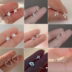 Stud Küpe Basitlik Küpe Kadınlar için Tibet Silver Flower Love Bow Motion Earstuds Moda Takı